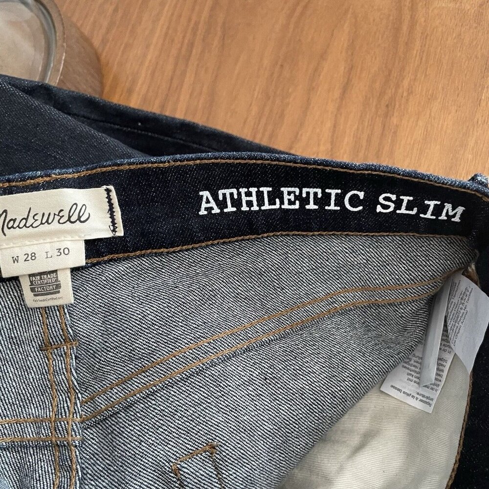 Madewell Athletic Slim Jeans in Resin Rinse Size 28 x 30 - Picture 9 of 11